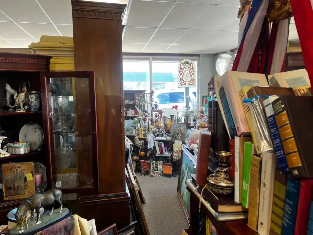 Showcase Antiques & Interiors 2