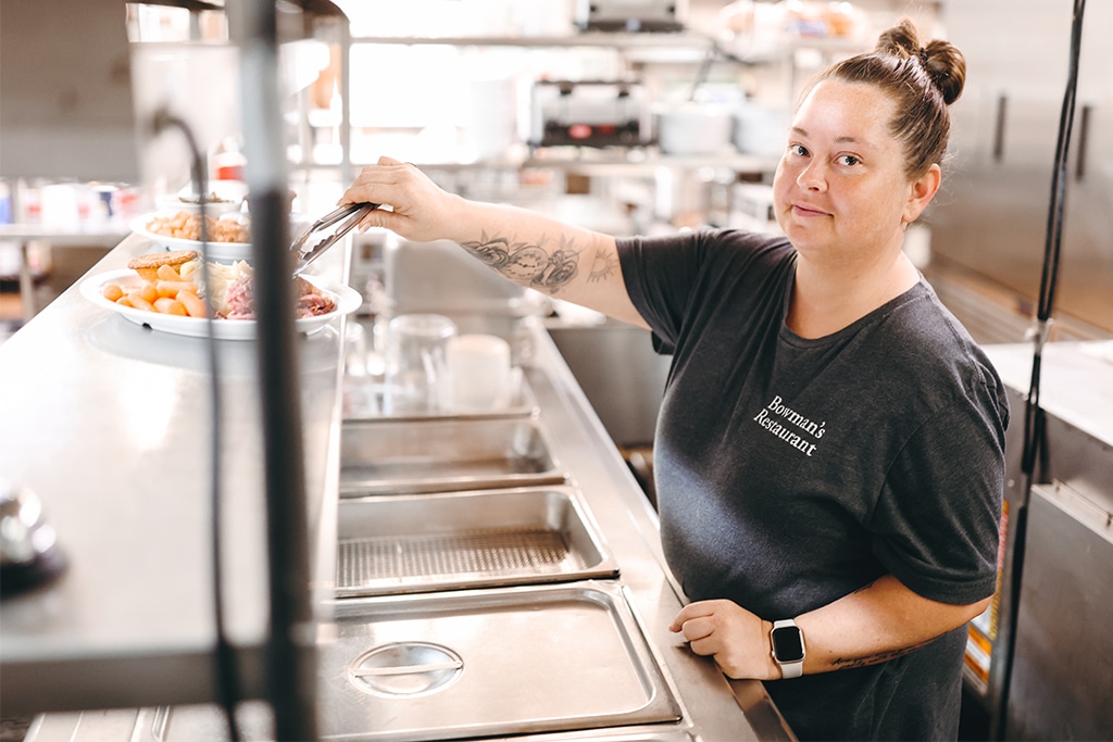 image of cook at Bowman's Restaurant
